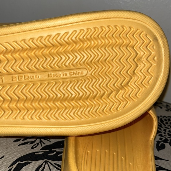 EVA Foam Lite Brick Slide Yellow 7-8 Mens (8.5-9.5W) New - Picture 9 of 9